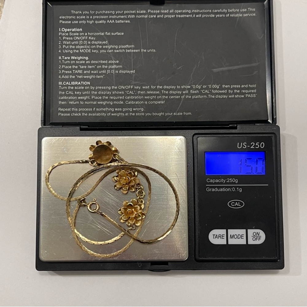 Elegant 14k Solid Italian Yellow Gold Floral Necklace! RARE! - Picture 5 of 8